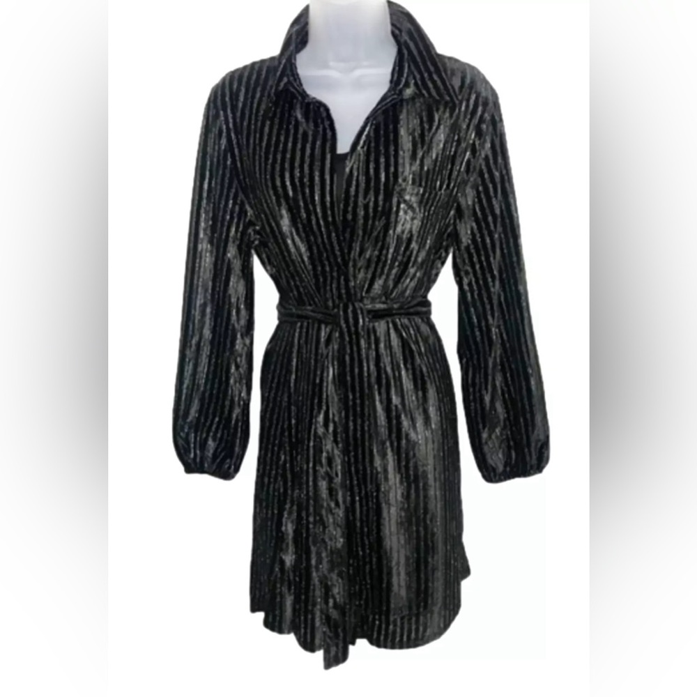 House of Harlow Revolve Black Velvet silver metallic Belted Shirt dress Sz Small